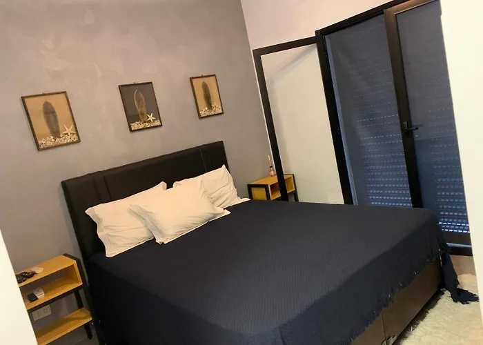 Casa Terrea Com Acessibilidade Em Juquehy Com Piscina Climatizada E Hidromassagem