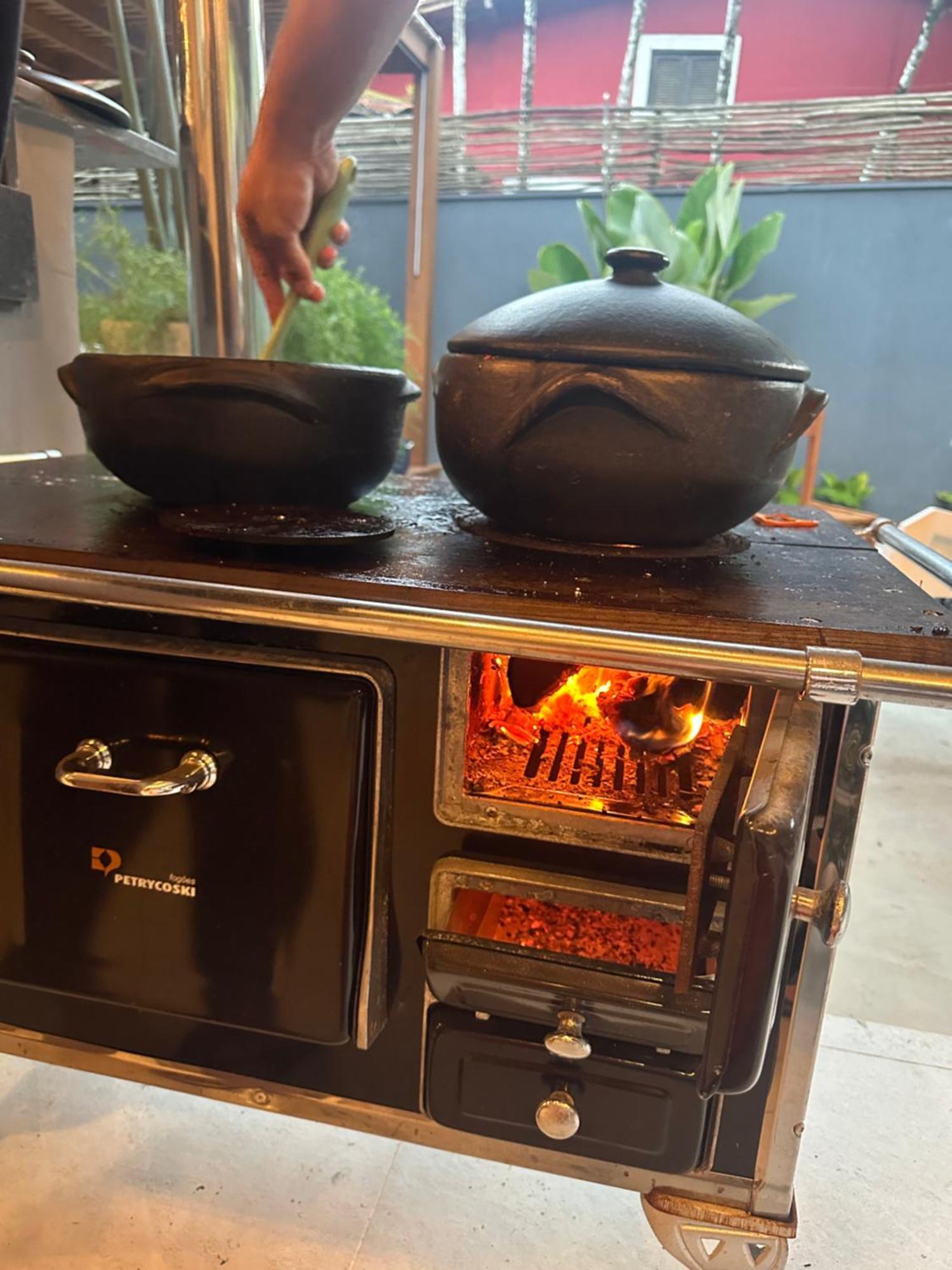 Casa Terrea Com Acessibilidade Em Juquehy Com Piscina Climatizada E Hidromassagem